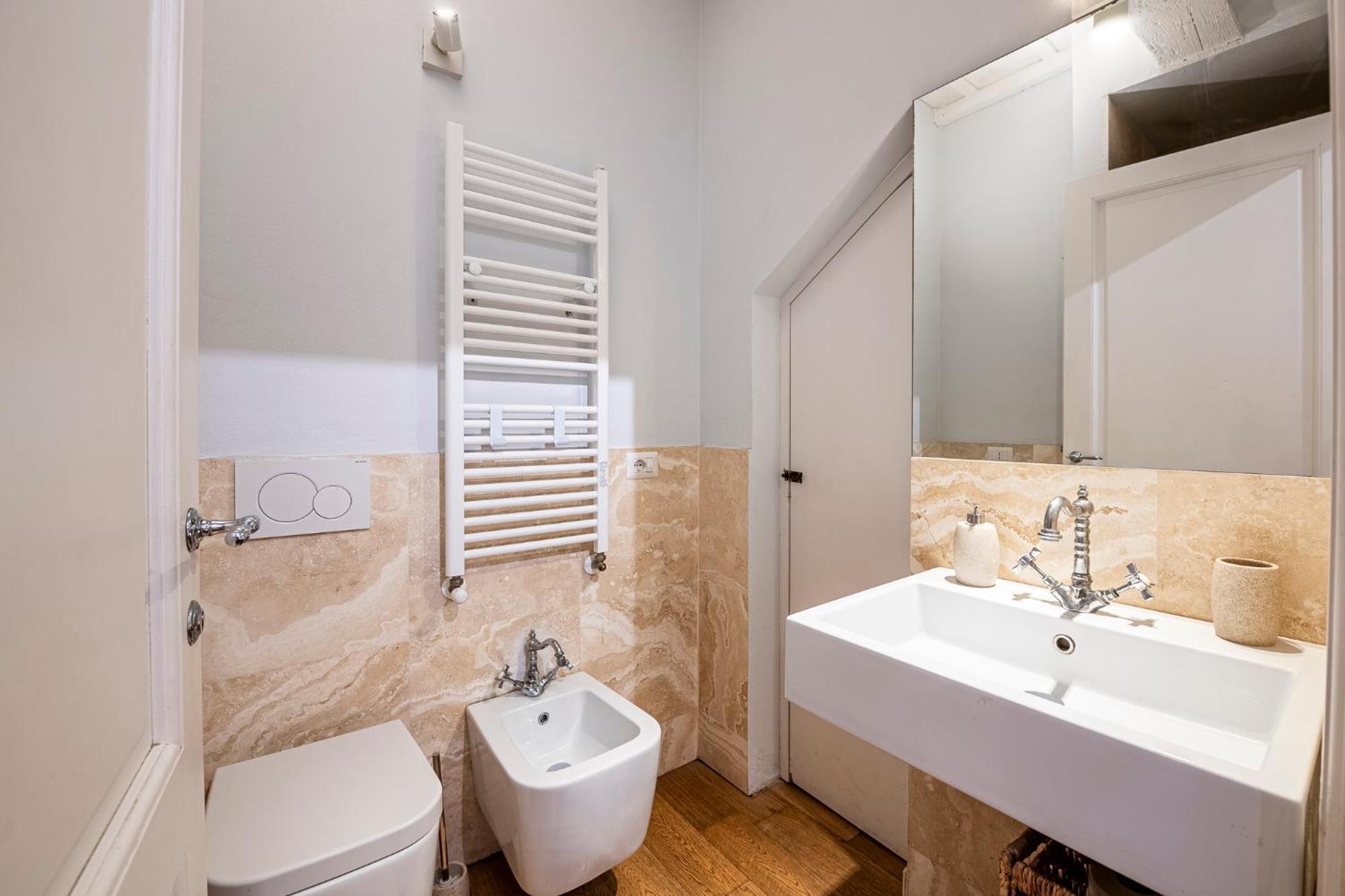Suite In Pz. Michelangelo: Due Camere Con Due Bagni Florence Buitenkant foto