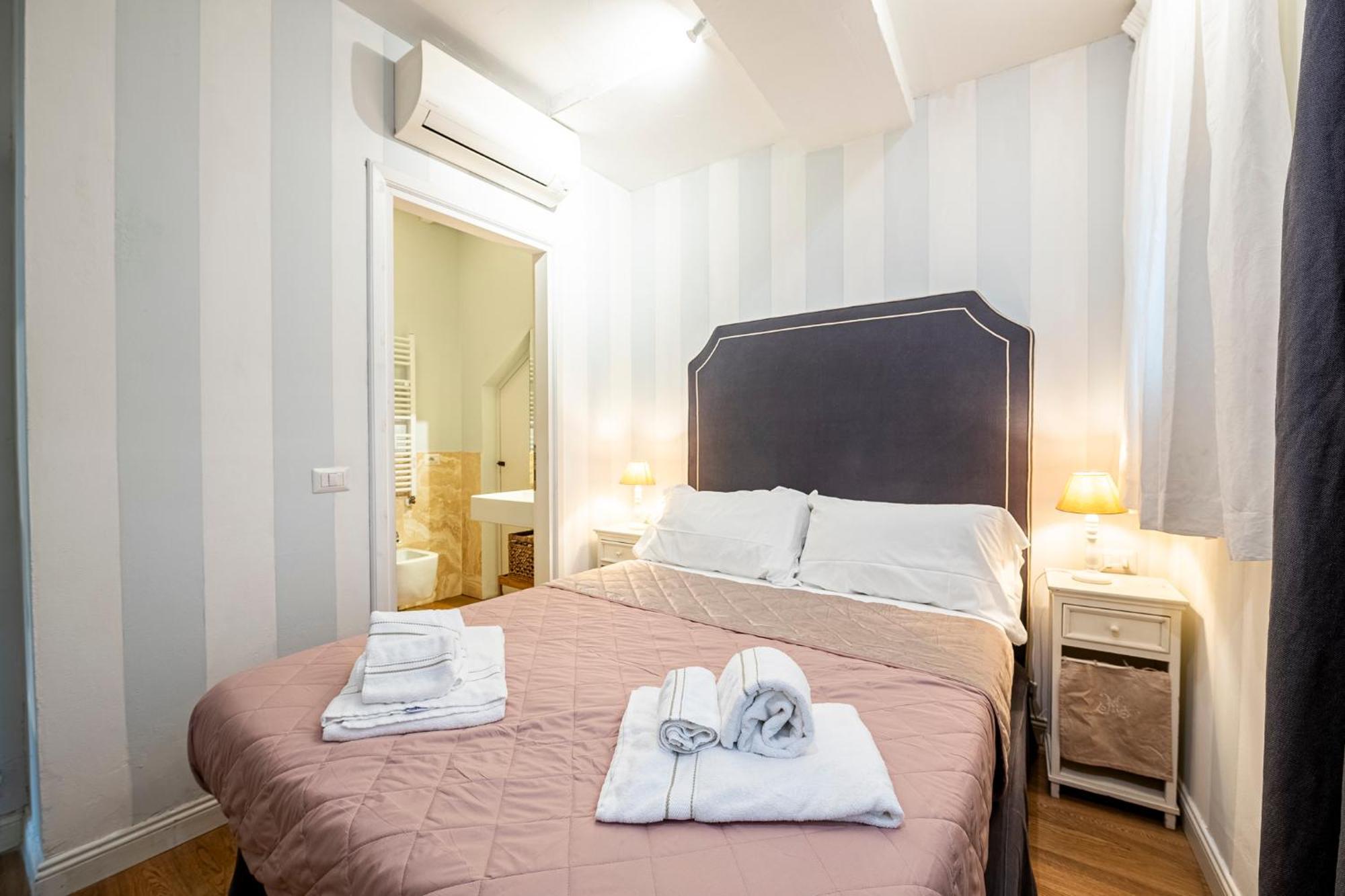 Suite In Pz. Michelangelo: Due Camere Con Due Bagni Florence Buitenkant foto